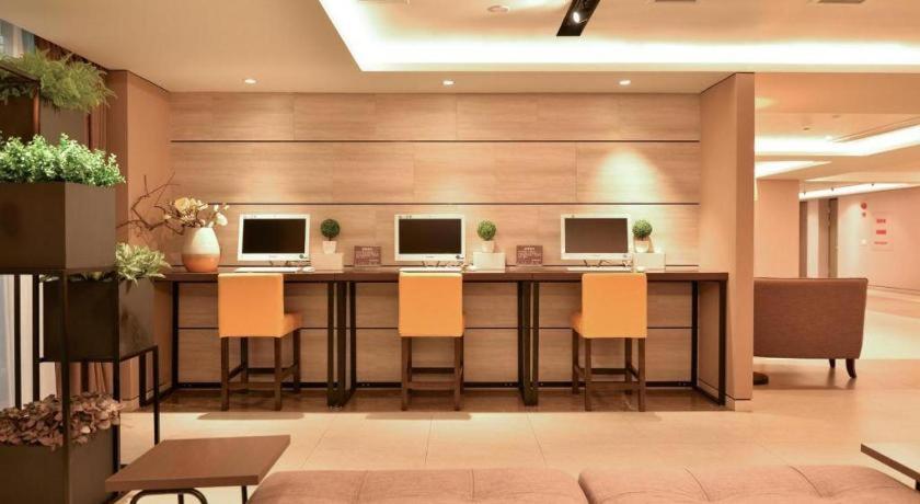 Home Inns Plus Shanghai Xujiahui Branch Kültér fotó