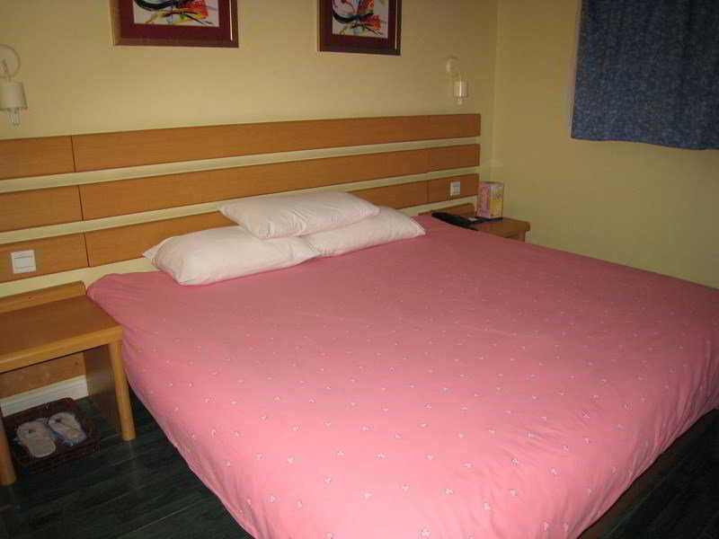 Home Inns Plus Shanghai Xujiahui Branch Kültér fotó